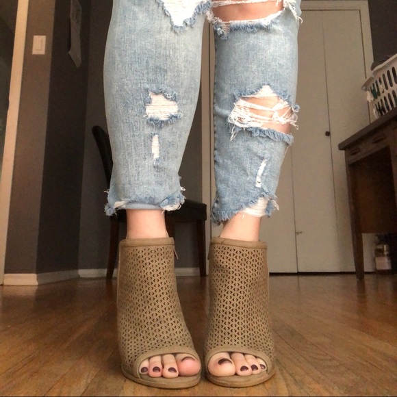 🛍 George Open Toed Bootie - Picture 4 of 6